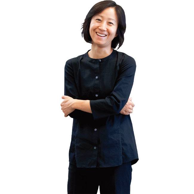 인터뷰 중인 유현경 작가의 모습. [지호영 기자]