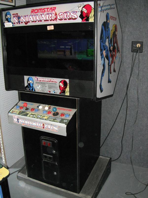 이렇게 긴 화면으로 게임을 즐길 수 있었다! 신세계다!