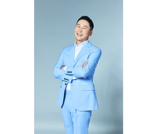 방송인 신동엽. 씨피엔터테인먼트.