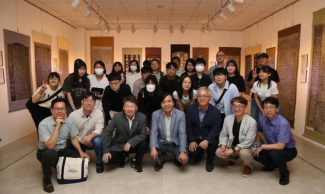 [오산=뉴시스] 특별전 초대 관람회. (사진=한신대 제공) 2023.09.05. photo@newsis.com *재판매 및 DB 금지