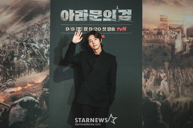 이준기 '아라문의 검 기대하세요'[★포토]