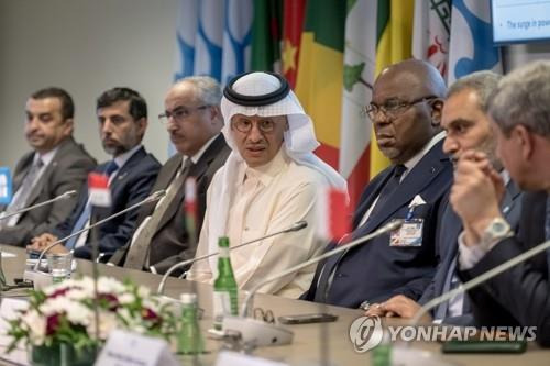 OPEC+ 산유국 대표들 [EPA 연합뉴스 자료사진. 재판매 및 DB 금지]