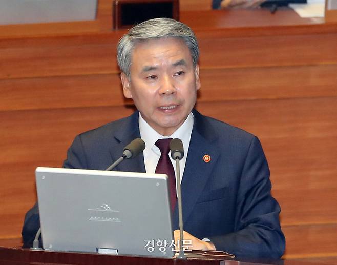 이종섭 국방부 장관이 6일 국회 본회의 외교 통일 안보 분야 대정부질문에서 의원질의에 답변하고 있다. 박민규 선임기자