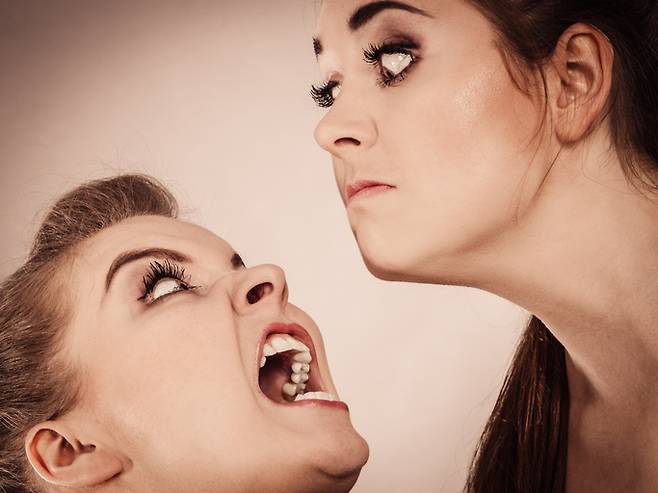 어떤 친구와 어떤 관계를 맺고 있느냐는 개인의 신체 건강과 정신 건강에 지대한 영향을 미친다. [사진=게티이미지뱅크]