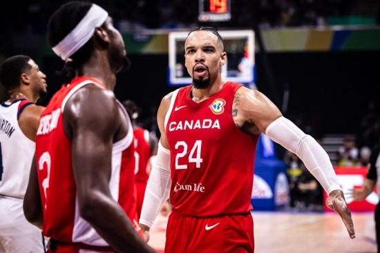 딜런 브룩스의 뜨거운 3점포는 캐나다를 역사상 첫 3위로 이끌었다. 사진=FIBA 제공