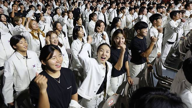 [사진 제공: 연합뉴스]