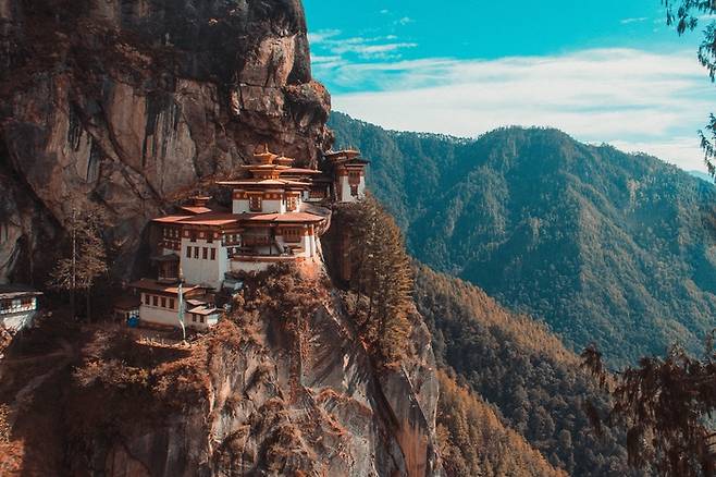 부탄의 파로 탁상(Paro Taktsang) 사원 / 사진=unsplash