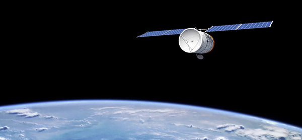 SpaceX’s low-orbit satellite. [Courtesy of SpaceX]