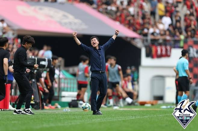 포효하는 이정효 광주 감독. 제공 | 한국프로축구연맹