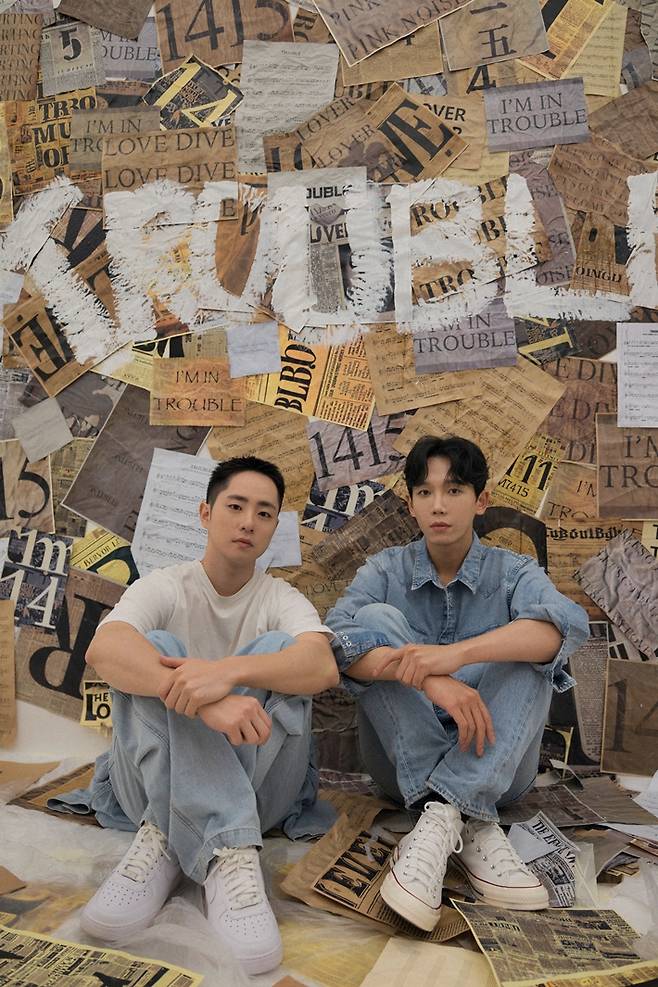 새 싱글 '트러블'에는 동명의 타이틀곡과 '커피'까지 총 2곡이 수록됐다. 유니버설 뮤직 제공