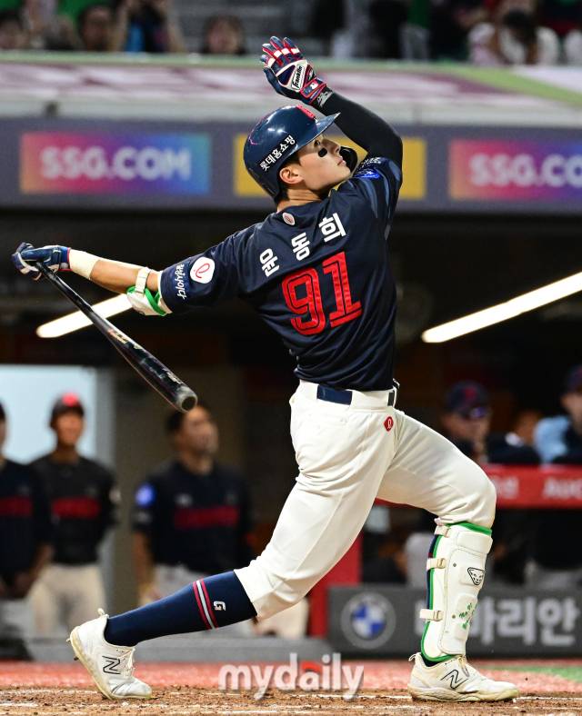 롯데 자이언츠 윤동희./인천 = 유진형 기자 zolong@mydaily.co.kr