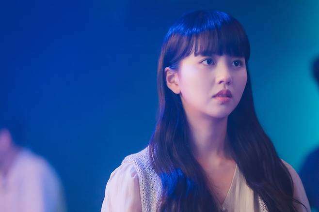 tvN 드라마 ‘소용없어 거짓말’에서 목솔희 역을 연기한 배우 김소현 출연장면. 사진 tvN