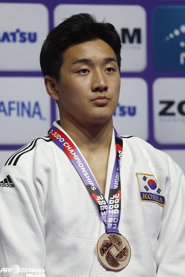 이준환 2023 국제유도연맹 세계선수권 남자 -81㎏ 동메달 시상식 모습. 사진=AFPBBNews=News1