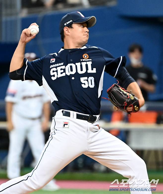 2023 KBO 리그 두산 베어스와 키움 히어로즈의 경기가 24일 고척스카이돔에서 열렸다. 두산 이영하가 역투하고 있다. 고척=허상욱 기자wook@sportschosun.com/2023.08.24/