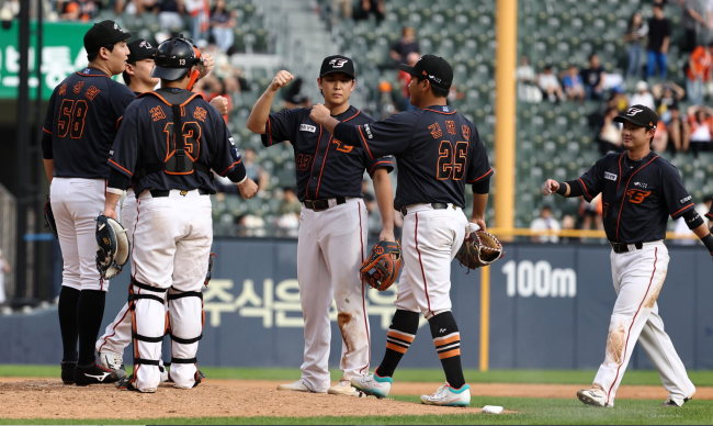 한화 선수들. 연합뉴스
