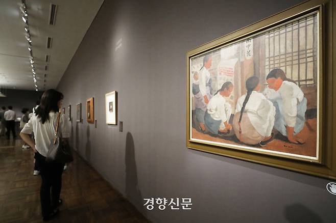 장욱진이 양정고보 5학년 시절인 1938년 그린 ‘공기놀이’ / 한수빈 기자