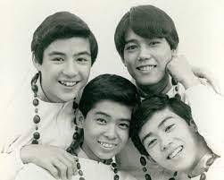 일본 자니즈 사무소 소속 남성 아이돌 그룹 포리브스(FOUR LEAVES·1968년 데뷔)