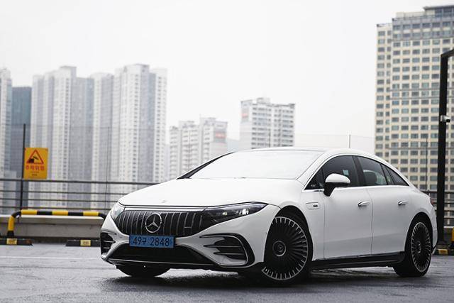 메르세데스-AMG EQS 53 4MATIC+