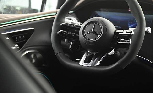 메르세데스-AMG EQS 53 4MATIC+