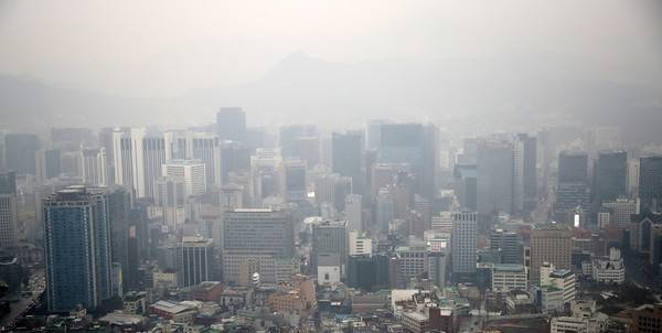 한국 경제성장률이 1%대로 주저앉았다. [사진=뉴시스]