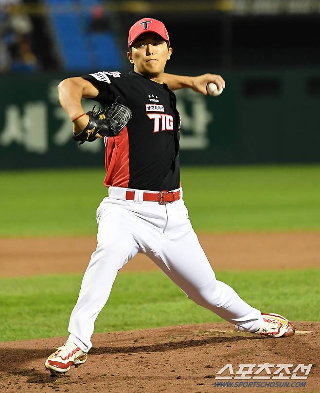 2023 KBO리그 한화 이글스와 KIA 타이거즈의 경기가 21일 대전 한화생명이글스파크에서 열렸다. KIA 이의리가 역투하고 있다. 대전=박재만 기자pjm@sportschosun.com/2023.09.21/