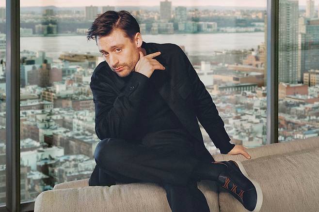 HBO 드라마 '석세션'의 재벌 자제를 연기한 키에란 컬킨은 극 중에서 제냐를 즐겨 입었다. /제냐