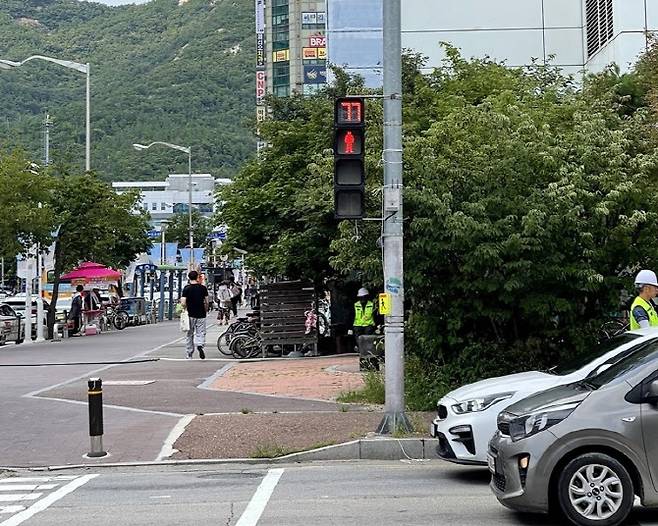 금오동 홈플러스 앞 네칸신호등.(사진=의정부시 제공)