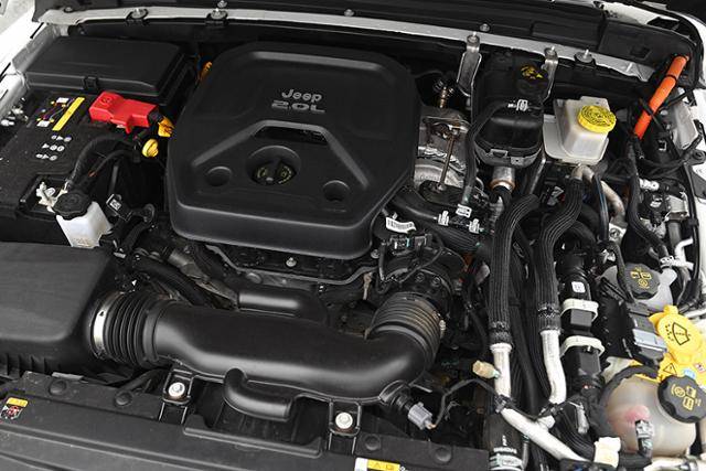 지프 랭글러 4Xe 오버랜드 파워탑