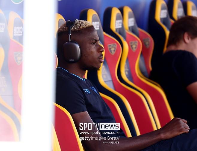 ▲ 빅터 오시멘은 불만을 나타내지 않았다.