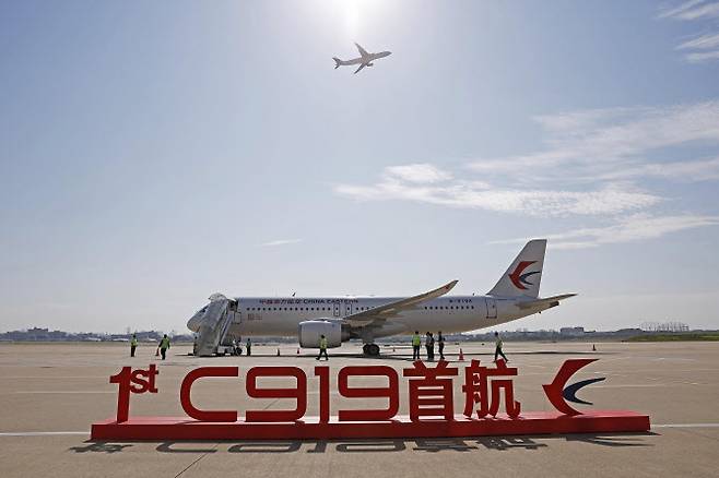 중국산 첫 상용 여객기 C919. (사진=AFP)