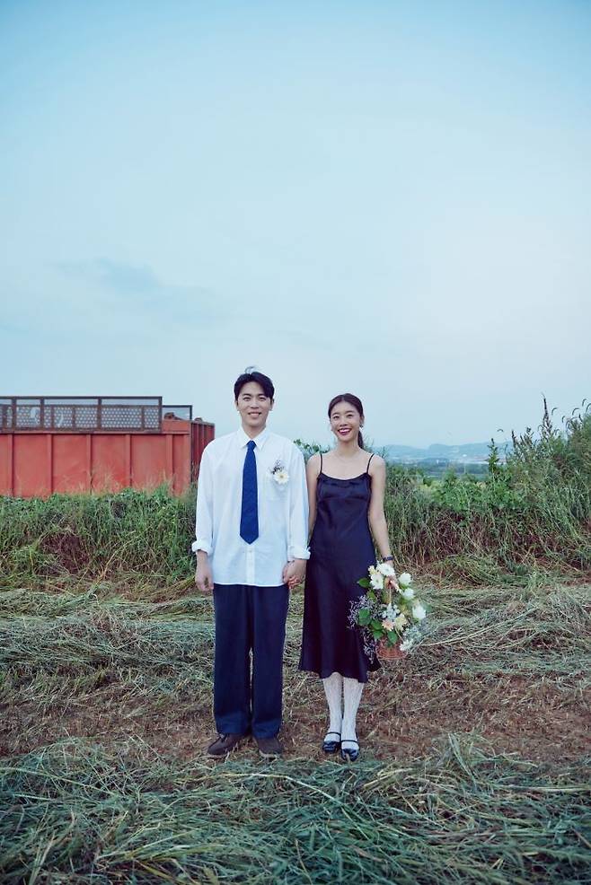 연기자 이동하(왼쪽)과 걸스데이 출신 박소진이 11월 결혼한다. 사진제공=51K