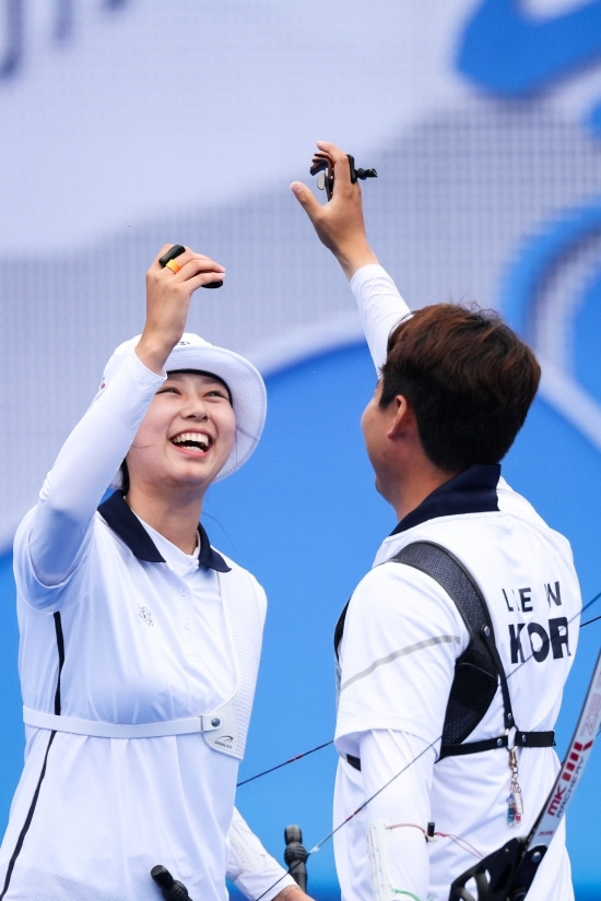 임시현과 이우석이 대한민국 양궁이 세계 최강이라는 자존심을 살렸다. 사진=아시안게임 조직위원회 제공