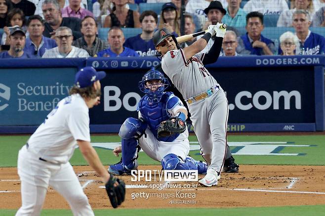 ▲ 3점 홈런으로 클레이튼 커쇼를 완전히 무너뜨린 가브리엘 모레노.