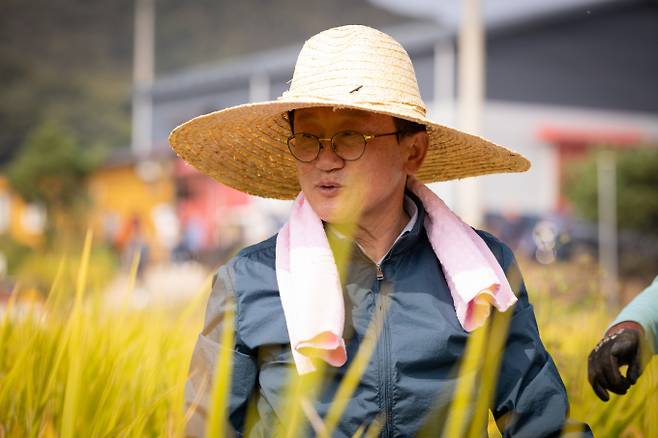 연천군 연천행복뜰상담소는 최근 경기북부광역여성새로일하기센터와 여성친화 일촌기업 협약식을 가졌다고 10일 밝혔다. / 사진제공=연천군