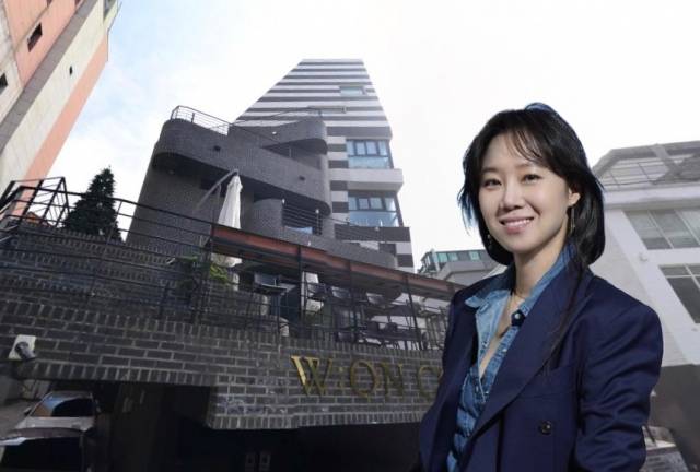 서울 마포구 서교동에 있는 공효진 소유 ‘ROY714’ 빌딩. [네이버 지도·공효진 소속사 SNS 캡처]