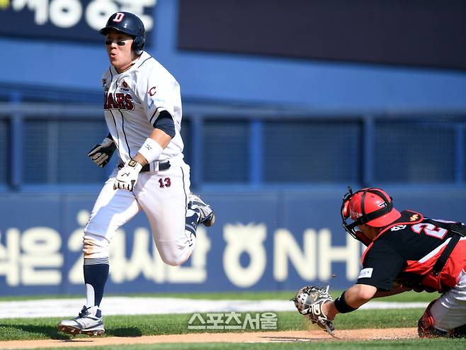 두산 허경민이 홈으로 쇄도하고 있다. 최승섭기자 thunder@sportsseoul.com