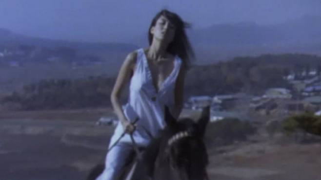 영화 <애마부인>의 가장 유명한 장면. <1982년  개봉>