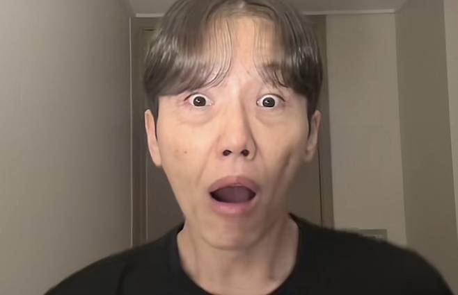 ‘늙음 필터’를 사용한 유명 틱토커 원정맨. [틱톡 캡처]