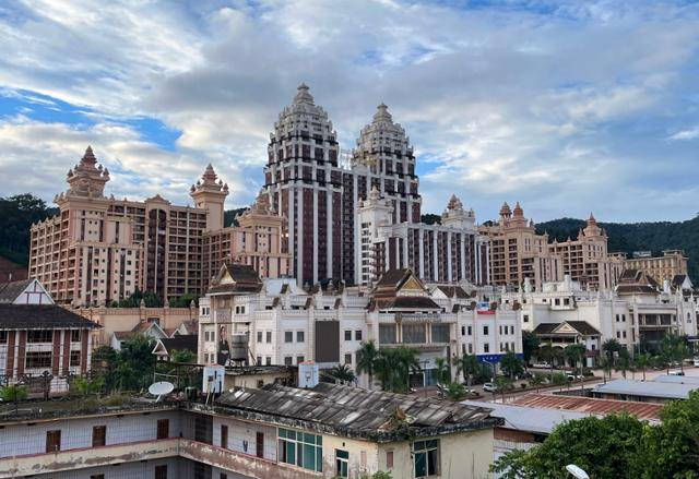 9일 라오스 북부 도시 보텐 전경. 보텐=허경주 특파원