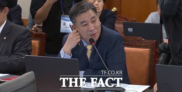 최승재 국민의힘 의원이 18일 비실명대리 공익신고자의 신상공개로 인한 공익신고자보호법 위반으로 경찰에 고발됐다. /더팩트 DB