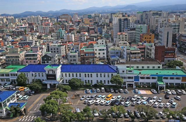 제주시 이도2동에 위치한 제주시청사 전경. 제주시 제공