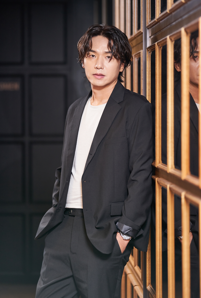 김태훈. 엘줄라이엔터테인먼트