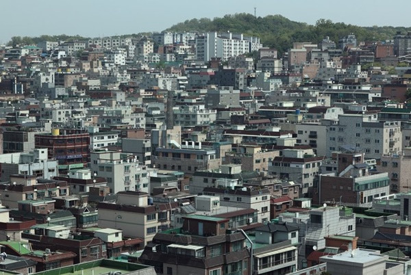 지난 4월 서울 강서구 화곡동 빌라 밀집 지역의 모습. 연합뉴스