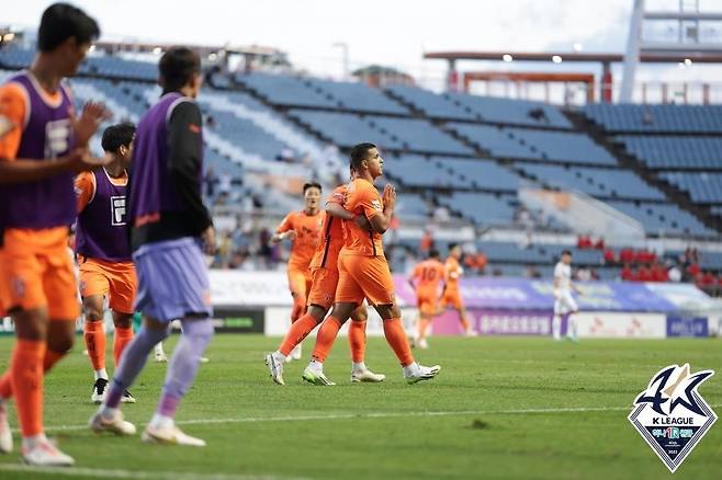 골 세리머니를 펼치는 제주의 유리 조나탄 [한국프로축구연맹 제공. 재판매 및 DB 금지]