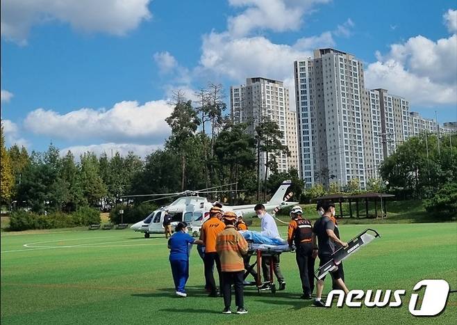 군산시가 수송공원과 금강시민공원 등 응급환자 처치가 가능한 닥터헬기 인계점 15곳을 지정해 운영하고 있다.(군산시제공) 2023.10.25/뉴스1