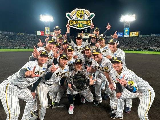 일본시리즈에 진출한 한신 타이거스. 사진 구단 SNS