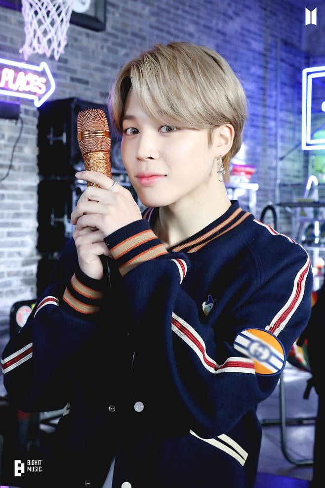 '영원히 기억될 짐토버' 방탄소년단 지민 팬들, 세계 곳곳 생일 기념 팬 이벤트