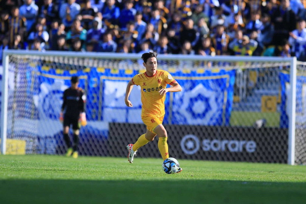 지난 10월 21일  K리그1 울산전 광주FC 이희균선수가 드리블을 펼치고 있다./사진=광주FC