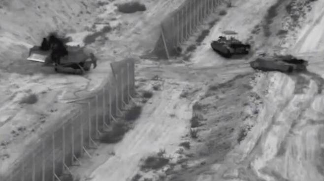 이스라엘군이 공개한 지난 26일 작전 영상 / 출처 : 연합