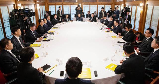 김기현 국민의힘 대표가 29일 서울 종로구 총리공관에서 열린 고위당정협의회에서 모두발언을 하고 있다. 왕태석 선임기자